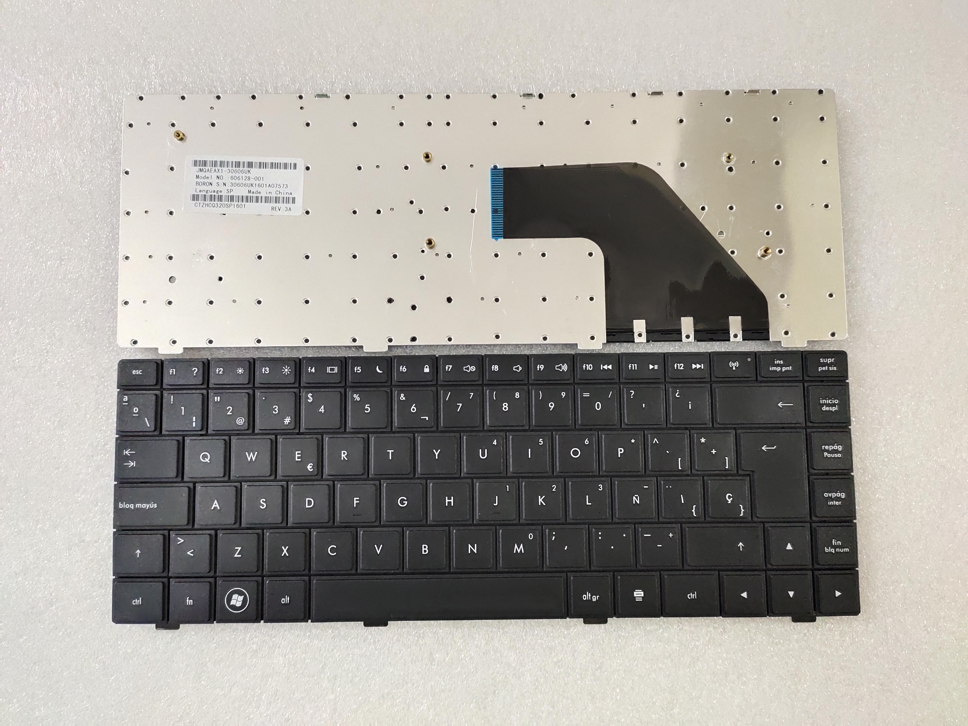 Picture of New Replacement Laptop Keyboard For HP CQ320/CQ420/small carriage return/CQ321/CQ325/CQ421 BLACK (OEM) SP Layout